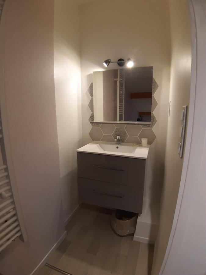Appartement T2 Au Coeur Du Village Cleon-d'Andran Exteriér fotografie